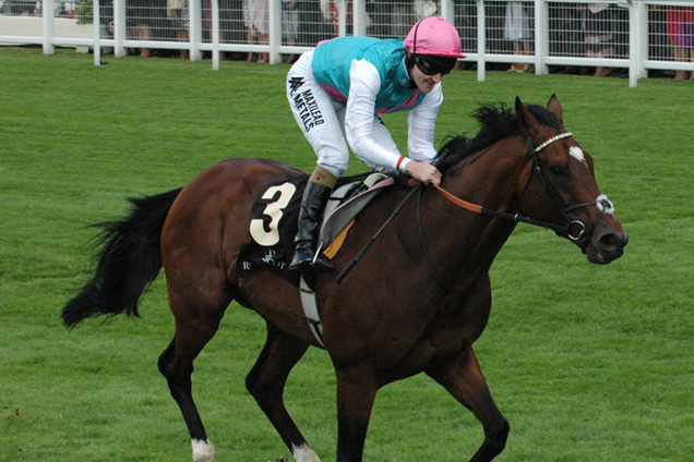 Frankel winning the Queen Anne Stakes (British Champions Series) (Group 1)