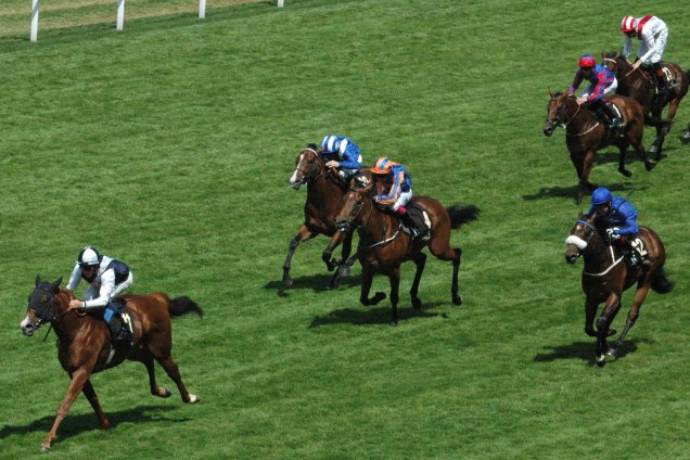 Richard Pankhurst winning the Chesham Stakes