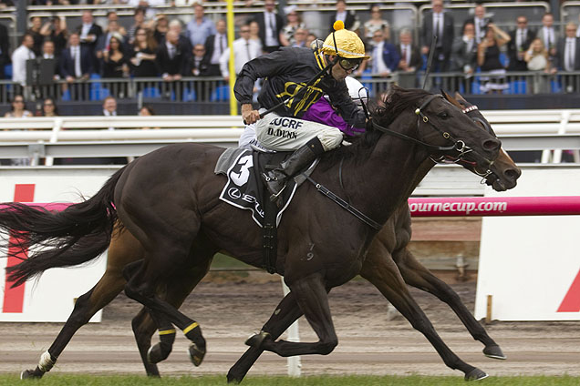 Excess Knowledge winning the Lexus Stakes