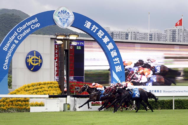 Helene Super Star winning the THE STANDARD CHARTERED CHAMPIONS & CHATER CUP