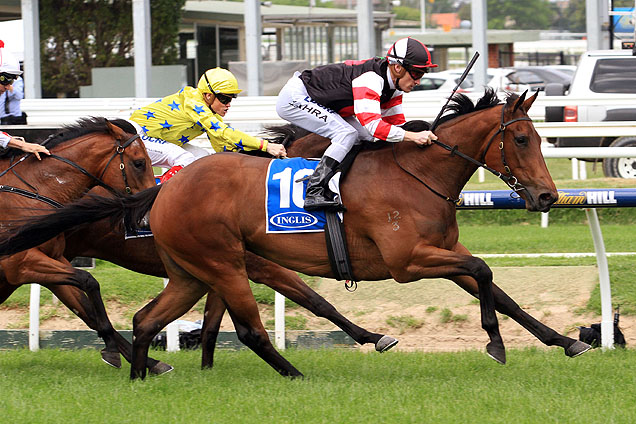 Missrock winning the Debutant Stakes
