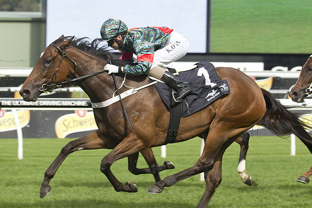 Slightly Sweet winning the Kari J H B Carr Stakes