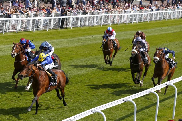 Cannock Chase winning the Betway Huxley Stakes (Group 3) (For The Tradesman's Cup)