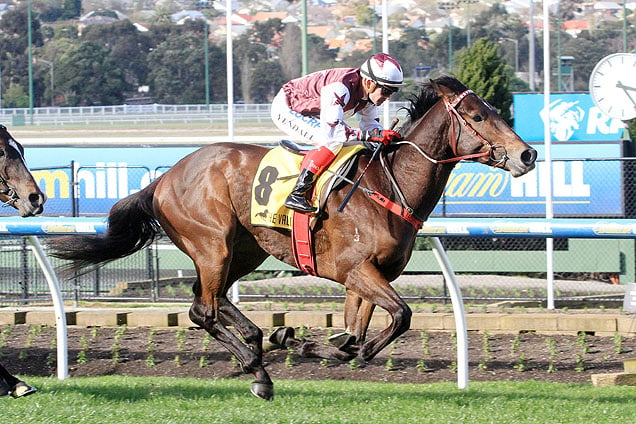 Ken's Dream winning at Moonee Valley