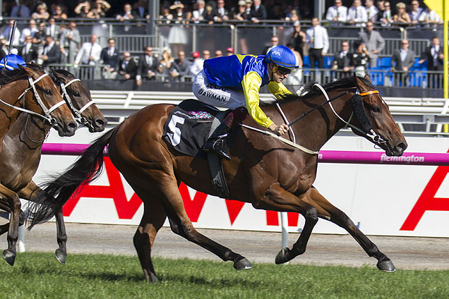 Le Romain winning the Cantala Stakes