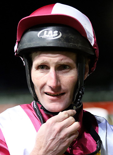 Jockey: BRAD RAWILLER Racing and Sports