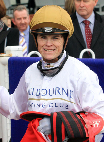 Jockey: CRAIG WILLIAMS