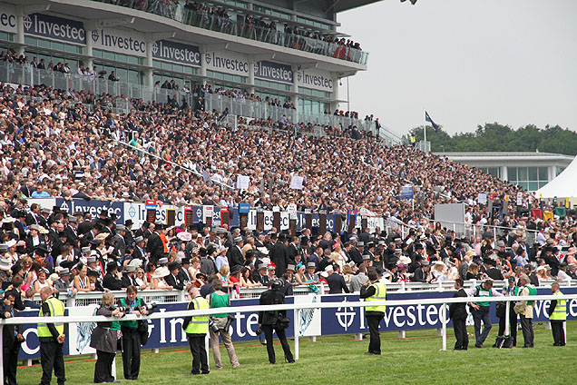Epsom Derby Day - Race1, June 20116.