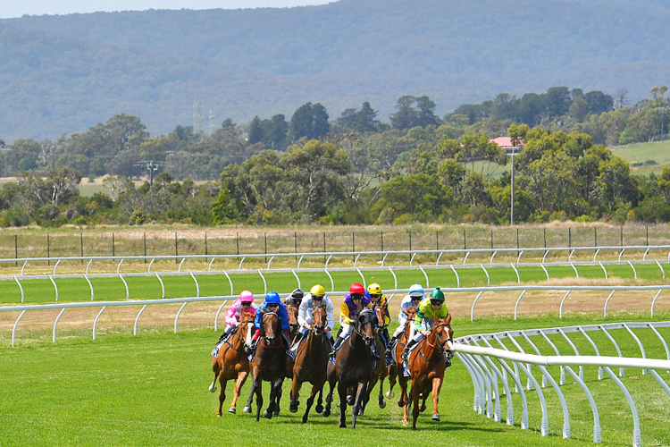 Racecourse : Pakenham Park