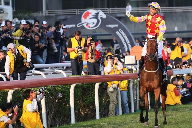 Joao Moreira was ecstatic after winning the LONGINES Hong Kong Cup atop Designs On Rome.   HKJC