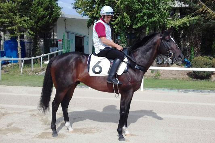 Wimbledon (senior track rider Mick Lockett) a few days before Sundays race.