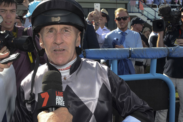 Jockey: Jeff LLOYD Jockey: Jeff LLOYD