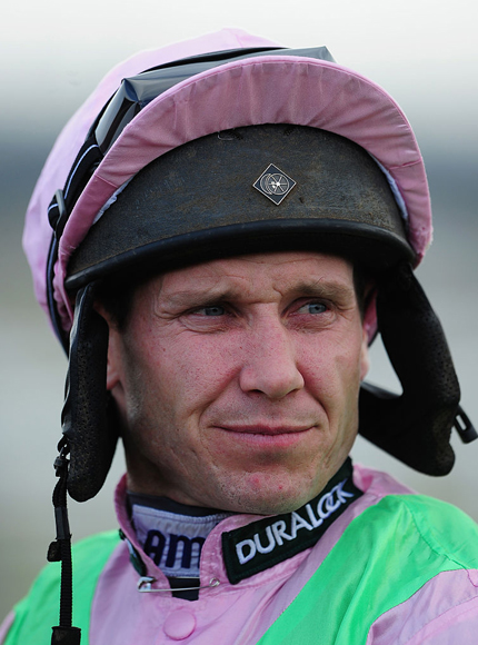 Jockey : Richard Johnson (United Kingdom)