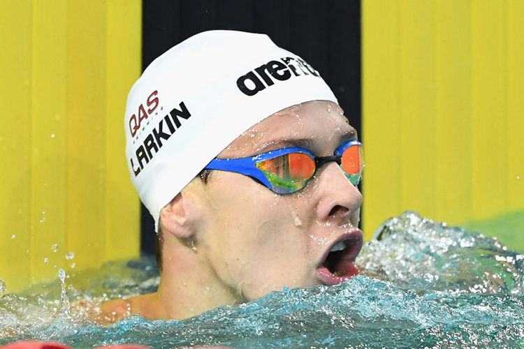 BRISBANE, AUSTRALIA - APRIL 11: Mitch Larkin of Australia catches his breath after winnning the Men's 100m Backstroke during the 2017 A BRISBANE, AUSTRALIA - APRIL 11: Mitch Larkin of Australia catches his breath after winnning the Men's 100m Backstroke during the 2017 A