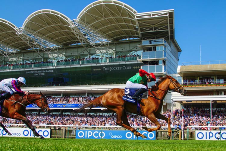 Billesdon Brook winning the Qipco 1000 Guineas Stakes (Fillies' Group 1)