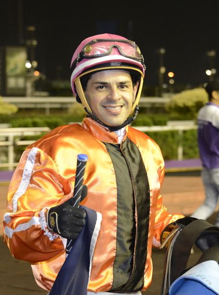 Jockey - Ruan Maia