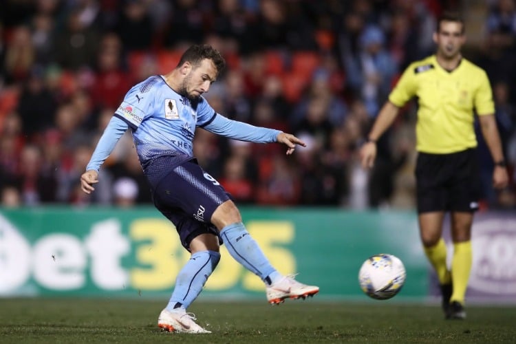 ADAM LE FONDRE of Sydney FC kick during the FFA Cup match between the Western Sydney Wanderers and Sydney FC at Panthers Stadium in Penrith, Australia.