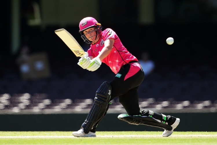 ALYSSA HEALY of the Sixers bats during the Women's Big Bash League match between the Sydney Sixers and the Brisbane Heat at SCG in Sydney, Australia.