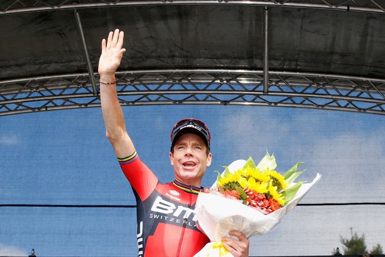 CADEL EVANS acknowledges the fans after the Cadel Evans Ocean Road Race in Melbourne, Australia. CADEL EVANS acknowledges the fans after the Cadel Evans Ocean Road Race in Melbourne, Australia.