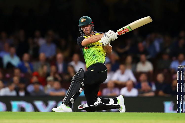 CHRIS LYNN of Australia bats during the International Twenty20 series between Australia and New Zealand at SCG in Australia.