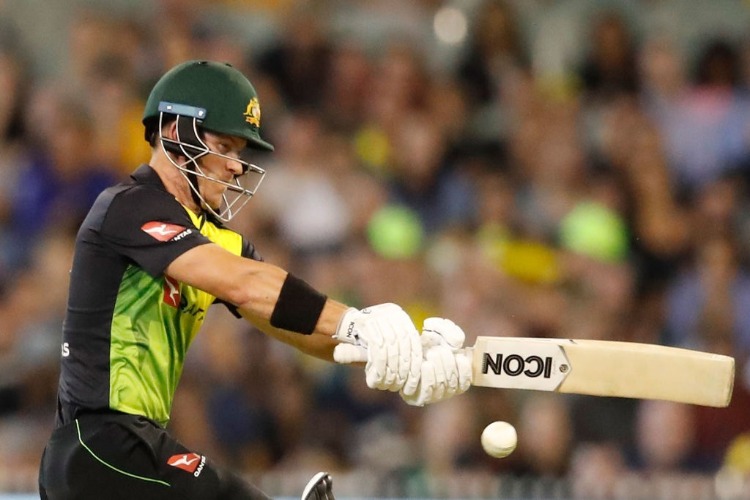 D'ARCY SHORT of Australia bats during the International Twenty20 series between Australia and England at MCG in Melbourne, Australia.