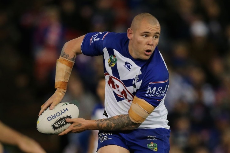 DAVID KLEMMER of the Bulldogs in action during the NRL match between the Newcastle Knights and the Canterbury Bulldogs at MJS in Newcastle, Australia. DAVID KLEMMER of the Bulldogs in action during the NRL match between the Newcastle Knights and the Canterbury Bulldogs at MJS in Newcastle, Australia.
