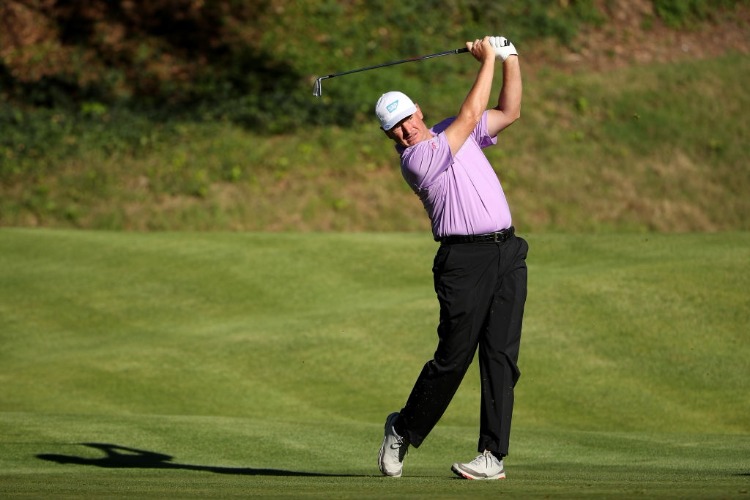 ERNIE ELS of South Africa plays his shot from the sixth tee during the Genesis Open at Riviera Country Club in Pacific Palisades, California. ERNIE ELS of South Africa plays his shot from the sixth tee during the Genesis Open at Riviera Country Club in Pacific Palisades, California.