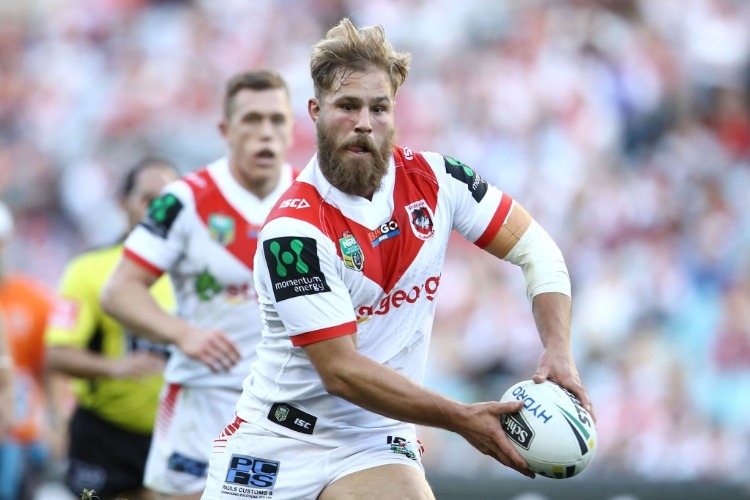 JACK DE BELIN of the Dragons runs the ball during the NRL match between the St George Illawarra Dragons and the Canterbury Bulldogs at ANZ Stadium in Sydney, Australia. JACK DE BELIN of the Dragons runs the ball during the NRL match between the St George Illawarra Dragons and the Canterbury Bulldogs at ANZ Stadium in Sydney, Australia.