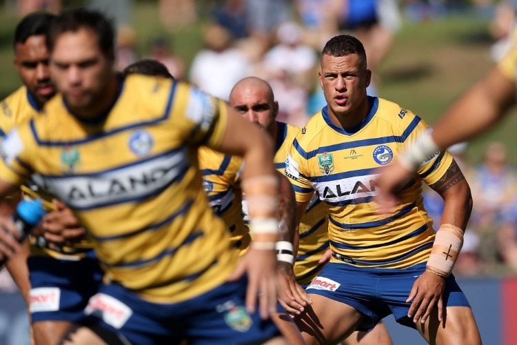 KANE EVANS of the Eels warms up prior to the NRL match between the Manly Sea Eagles and the Parramatta Eels at Lottoland in Sydney, Australia.