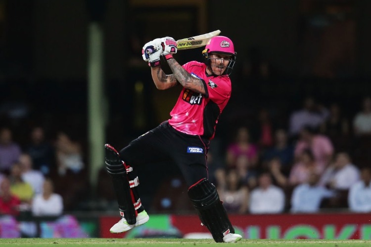 NIC MADDINSON of the Sixers bats during the Big Bash League match between the Sydney Sixers and the Melbourne Stars at SCG in Sydney, Australia. NIC MADDINSON of the Sixers bats during the Big Bash League match between the Sydney Sixers and the Melbourne Stars at SCG in Sydney, Australia.