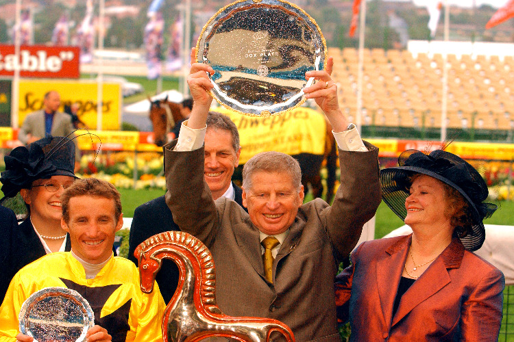 Trainer : Fred Kersley.