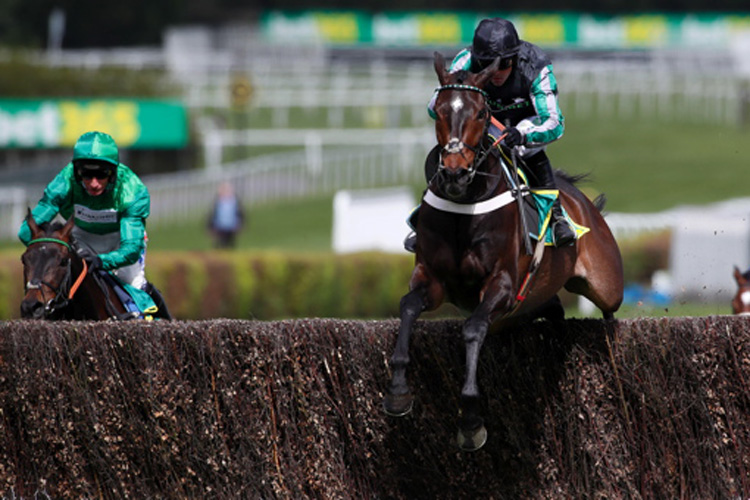 Altior winning the bet365 Celebration Chase (Grade 1)