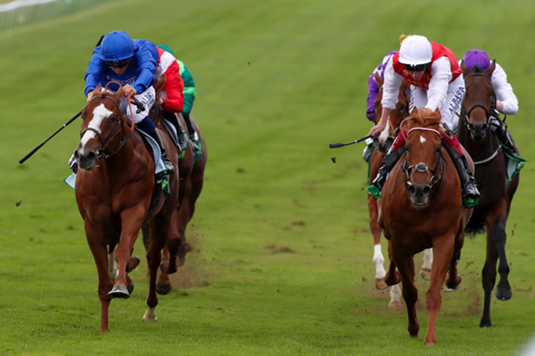 Earthlight winning the Juddmonte Middle Park Stakes (Group 1)