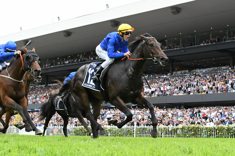 KIAMICHI winning the Longines Golden Slipper.