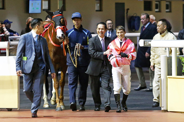 Alexis Badel manages to smile through the discomfort as he walks to unsaddle. Alexis Badel manages to smile through the discomfort as he walks to unsaddle.