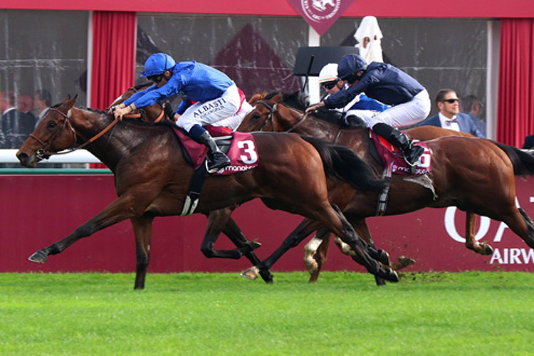 Victor Ludorum winning the QATAR PRIX JEAN-LUC LAGARDERE (GD CRITERIUM) SPONSORISE PAR MA