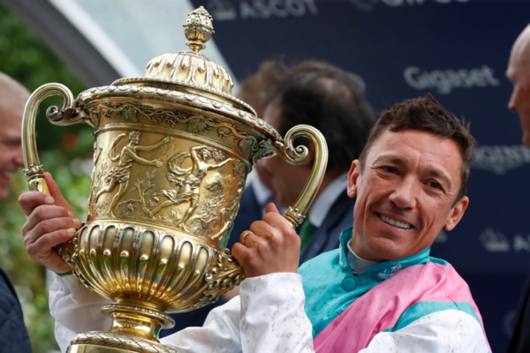 Jockey: FRANKIE DETTORI.