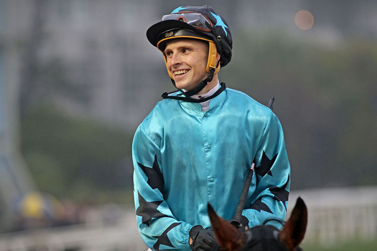 Lyle Hewitson relishes his first Hong Kong win.