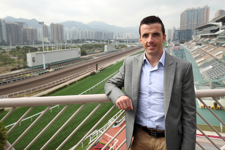 Martin Harley meets the press this morning. Martin Harley meets the press this morning.