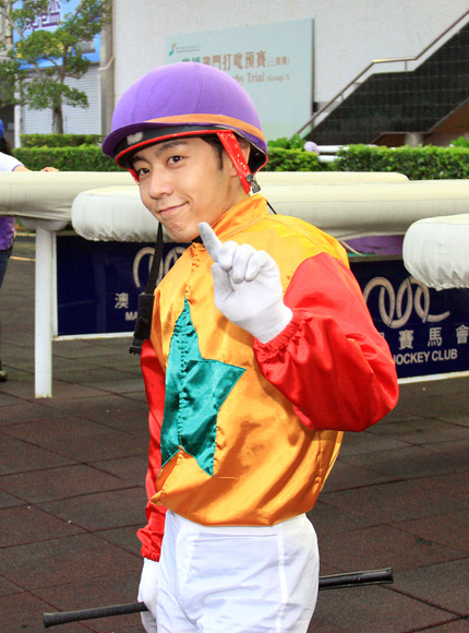 Jockey - Shogo Nakano