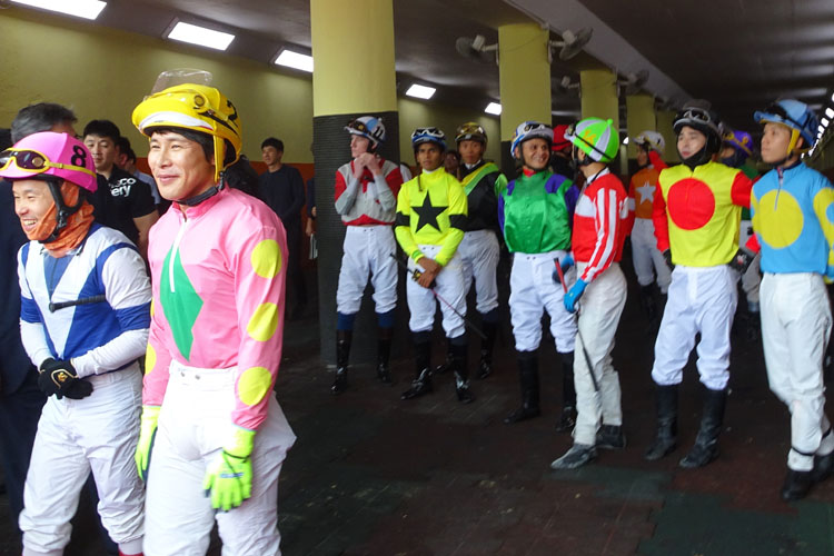 jockeys for Korea Sprint