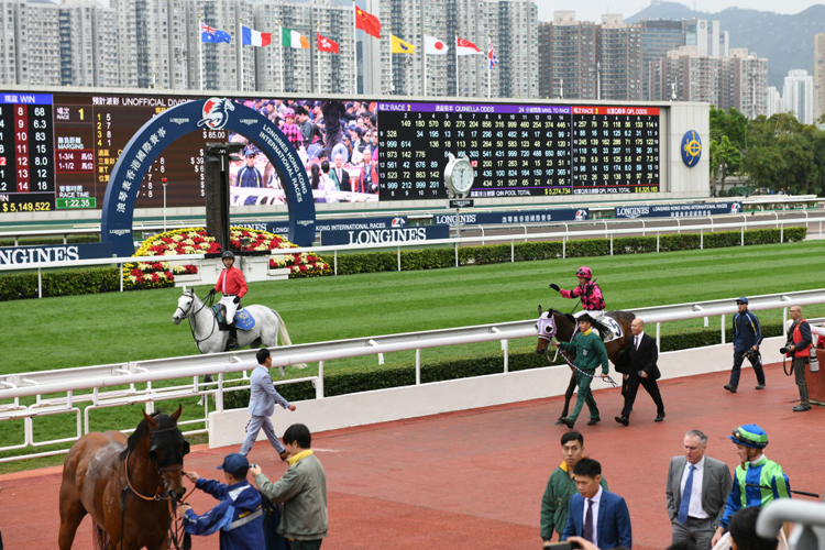 Racecourse : Sha Tin