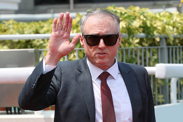 Paul O'Sullivan took the first two races on the card. Paul O'Sullivan took the first two races on the card.