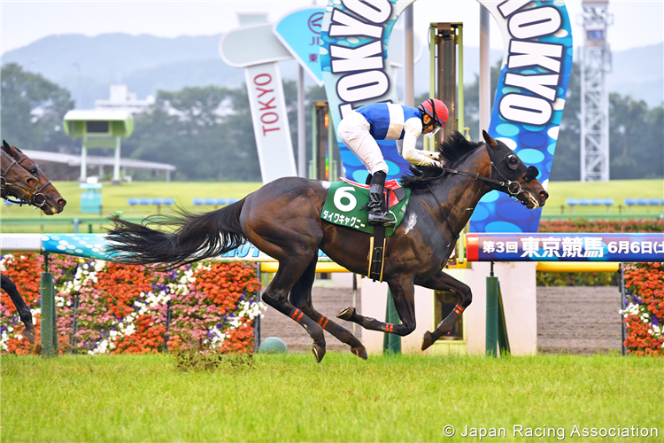 DAIWA CAGNEY winning the Epsom Cup at Tokyo in Japan.
