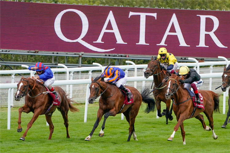 STRADIVARIUS (R) winning the Goodwood Cup Stakes at Goodwood in England.