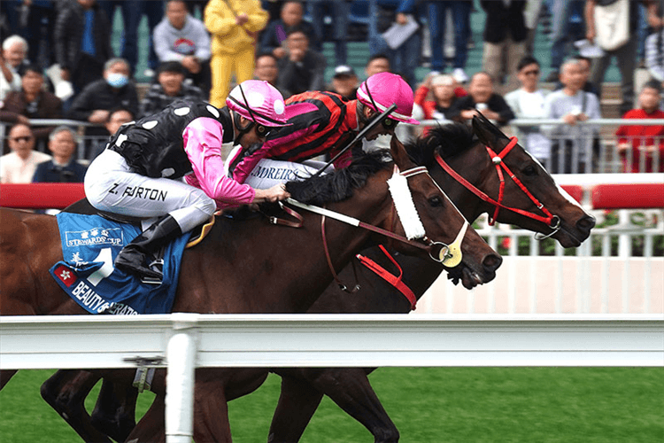 Joao Moreira and Waikuku edge Zac Purton and Beauty Generation in the G1 Stewards’ Cup.