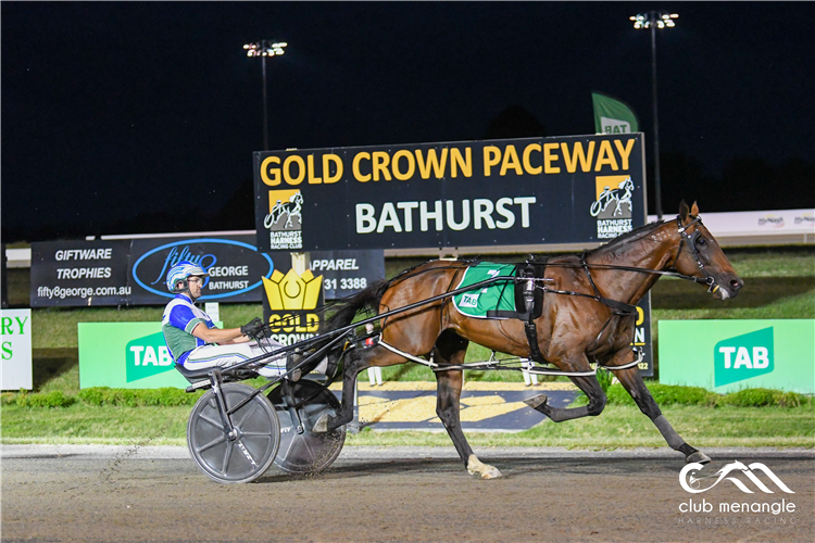 EXPENSIVE EGO winning the TAB INTER DOMINION PACING CHAMPIONSHIPS (SECOND ROUND QUALIFYING HEAT 4)