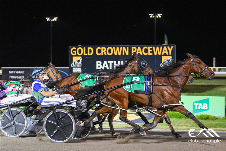 SPIRIT OF ST LOUIS winning the TAB INTER DOMINION PACING CHAMPIONSHIPS (SECOND ROUND QUALIFYING HEAT 5)