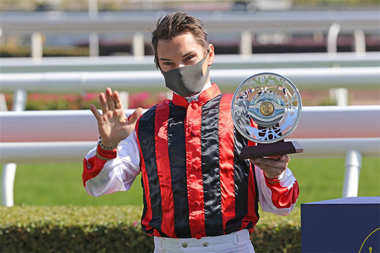 Alexis Badel celebrates the win.