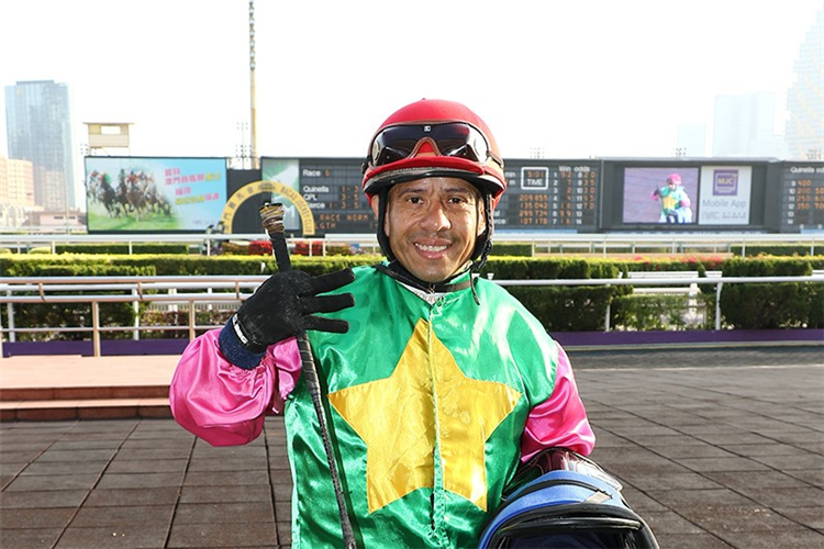 Jockey : Luis Corrales